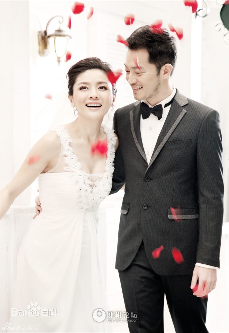 胡可结婚照前后照片