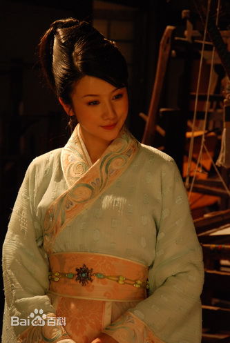 最优质孙菲菲(加菲猫 、孙大头、静公主)在《孔雀东南飞》饰 刘兰芝中的相册