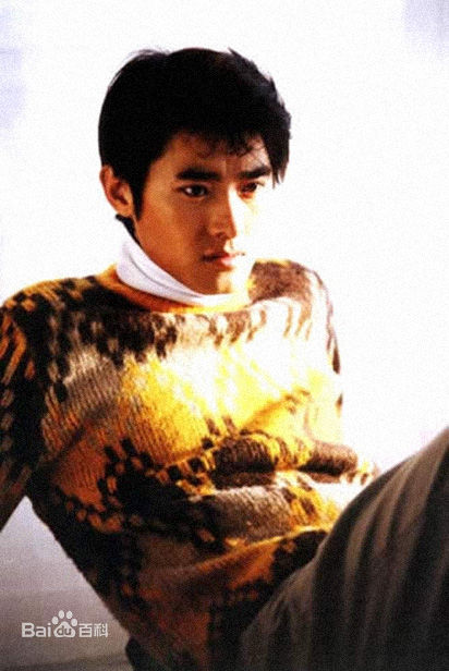 任泉(Quan Ren)早年照生活照相册