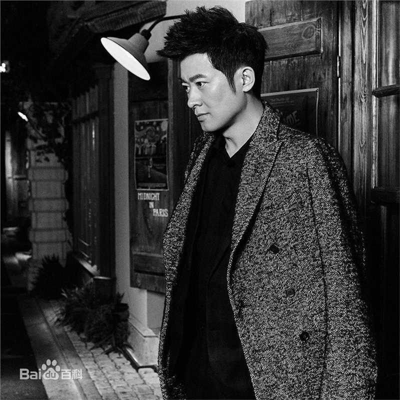 任泉(Quan Ren)商界时尚前后照片