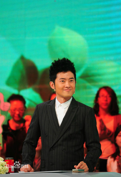 最新任泉(Quan Ren)壁纸