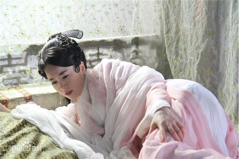 最新左小青在2010《又见白娘子》饰贞儿中的图集