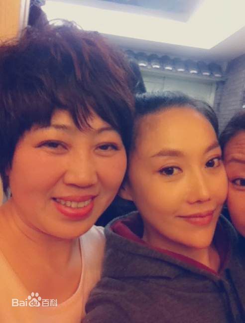 傅冲(Sasa)与亲朋好友照片素颜照相册