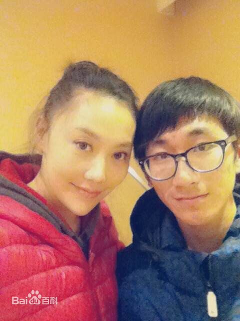 傅冲(Sasa)与亲朋好友照片素颜照相册