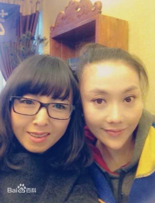 傅冲(Sasa)与亲朋好友照片素颜照相册