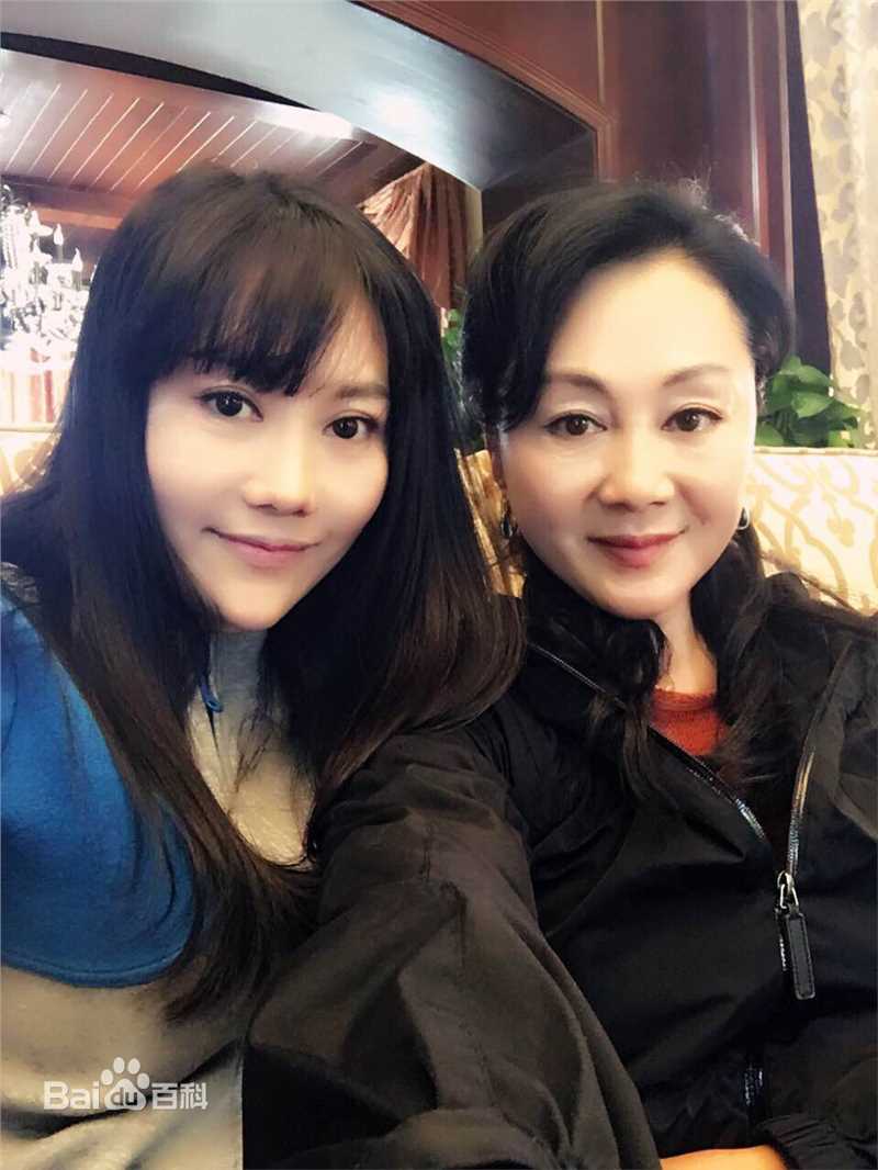 傅冲(Sasa)高清剧照、电视访谈照片