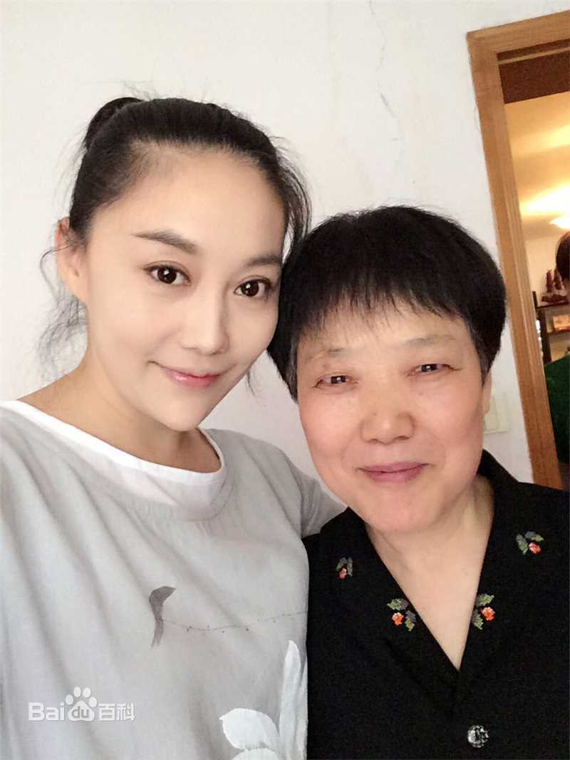 傅冲(Sasa)与亲友合影素颜照相册