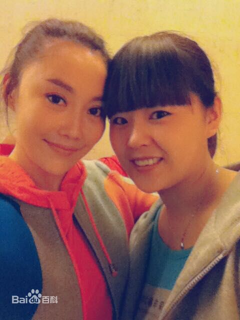 傅冲(Sasa)与亲友合影2前后照片