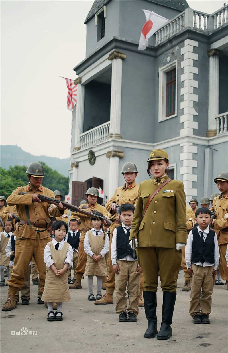 薛佳凝(Xue Jia' ning)《刀尖》高清剧照