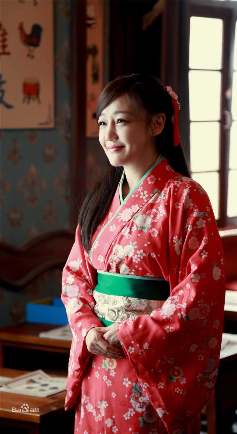 薛佳凝(Xue Jia' ning)《刀尖》高清剧照