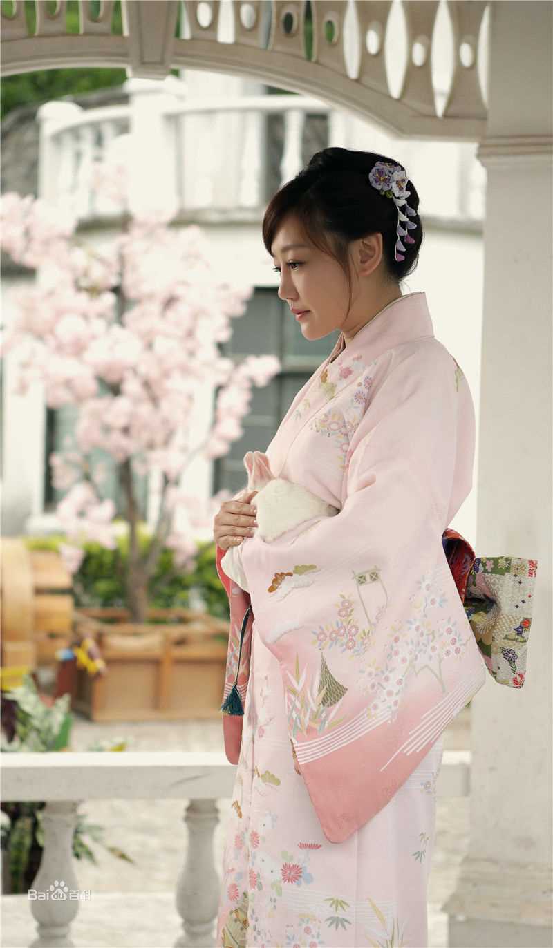 薛佳凝(Xue Jia' ning)《刀尖》高清剧照