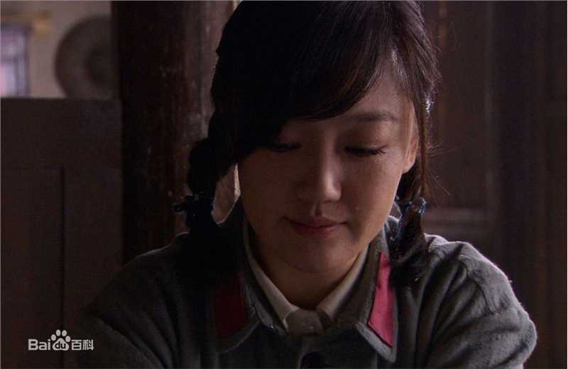 薛佳凝(Xue Jia' ning)2010年《带弹孔的勋章》最新剧照