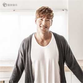 金钟国(（韩），Kim Jong Kook（英）)恨幸福来过素颜照壁纸