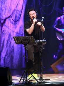 陈奕迅(Eason Chan)2011香港理工大学赛马会综艺馆音乐会图册