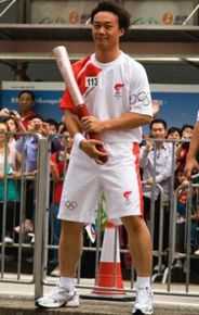 陈奕迅(Eason Chan)火炬手壁纸壁纸