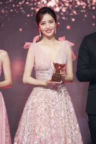 佟丽娅(Tong Liya、 Liliya)出席活动素颜照相册