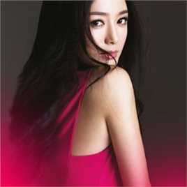 最新秦岚(Qin Lan)性感图片