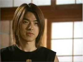 李威(Leewei)吐司男之吻-壁纸壁纸