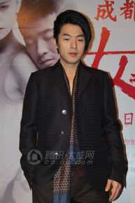 李威(Leewei)现场活动照性感图片图集