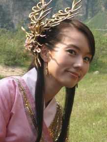 精选林湘萍(Yvonne Lim)在《宝莲灯前传》--敖寸心中的图册