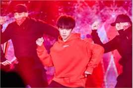 易烊千玺(Jackson)十六岁生日会壁纸壁纸