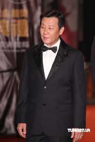 寇世勋(Johnny)生活照