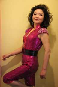 冯小宁(ShinyFeng)济南站演唱会性感图片图集