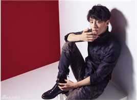 最新马天宇(Ray Ma)在《时尚先生Esquire》中的壁纸