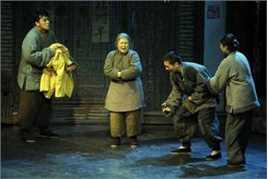 《纪念碑》斯特科