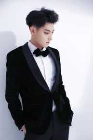 黄子韬(Z.TAO、 、タオ)官方图片前后照片