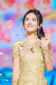 谢娜(Nana)主持晚会壁纸壁纸