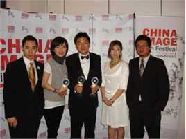 李佳(Joane Li)出席颁奖礼壁纸壁纸