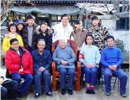 2009年《鸽子哨》剧照