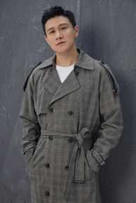 《佟悦》封面图片