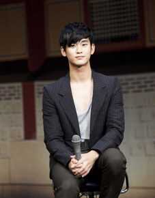 金秀贤(Kim Soo Hyun、キム スヒョン)海外活动壁纸壁纸