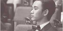 金秀贤(Kim Soo Hyun、キム スヒョン)荣耀时刻素颜照相册