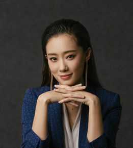 《张小斐》封面图片