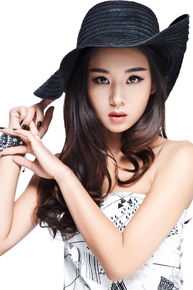 李小萌(Annabel Lee)最新壁纸