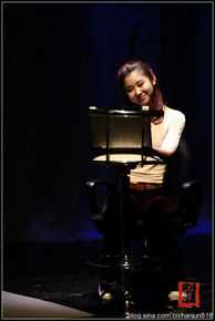 李小萌(Annabel Lee)2011年《第一次亲密接触》剧照