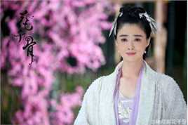 最全蒋欣(Rulu)在《花千骨》夏紫薰中的壁纸