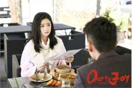 蒋欣(Rulu)在《欢乐颂2》樊胜美中的