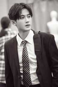 檀健次(JC-T)综艺节目素颜照相册