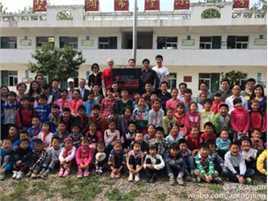 平安(Anson)赴安徽省两所希望小学探望留守儿童素颜照相册