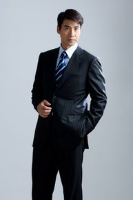 《翁家明》封面图片