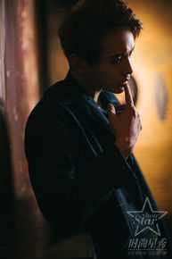 最新徐正溪(JeremyJones)在《时尚星秀》中的壁纸