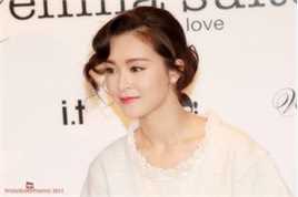 文咏珊(Janice Man(JM))活动照片前后照片