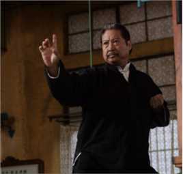洪金宝(Sammo Hung)前后照片