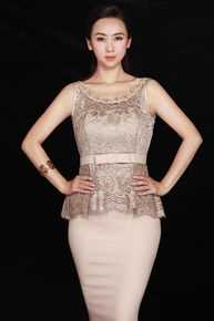 翁虹(Ewong ，Yvonne Yung Hung)逆生长辣妈优雅贵气图册