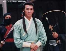 甄志强(YAN CHIKEUNG)生活照