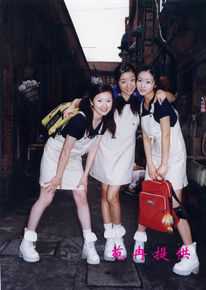 刘添月(YURI，ゆり( 中文百合的意思))梦幻想组合与专辑图册